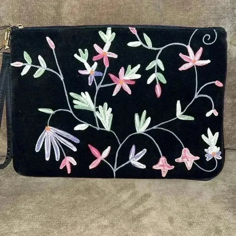 Americana by Sharif Velvet Floral Print Embroidered Large Clutch